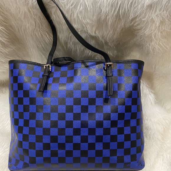 Michael Kors Jet Set Travel Checkerboard Tote - Picture 2 of 5
